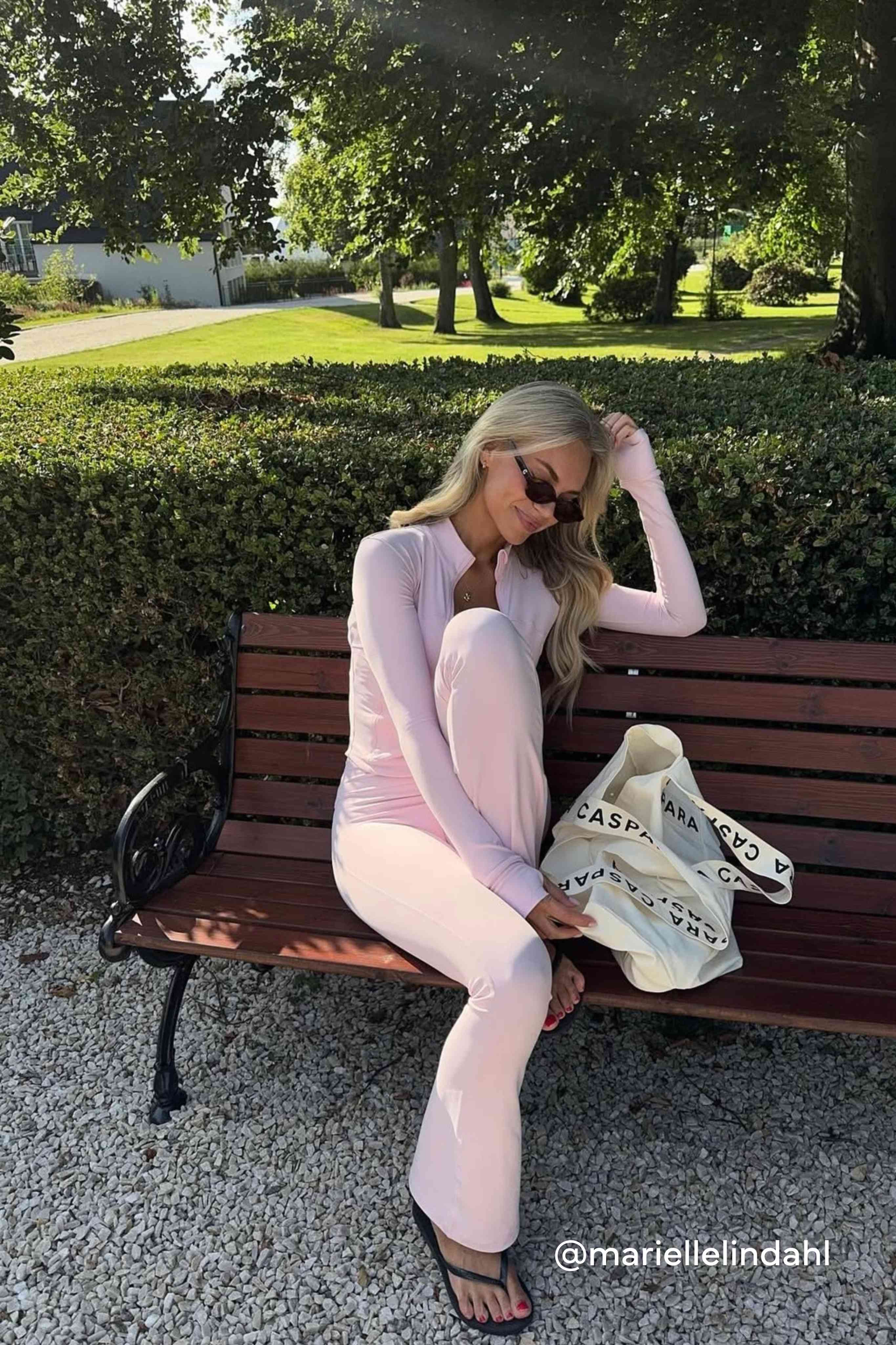 Sculptluxe® Zip Jacket - Millenial Pink